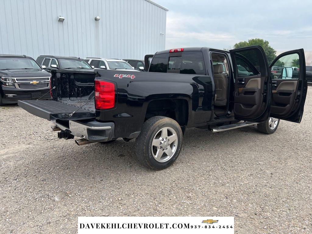 Used 2015 Chevrolet Silverado 2500 LTZ w/ LTZ Plus Package image 28