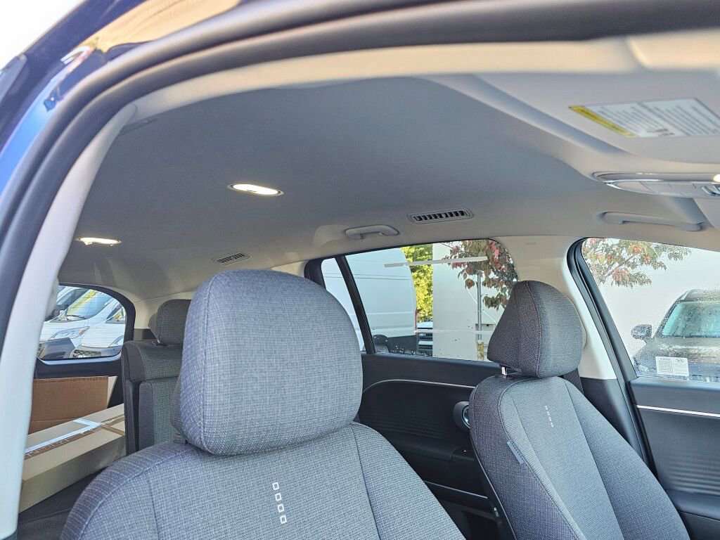 New 2026 Hyundai Ioniq 9 S image 11