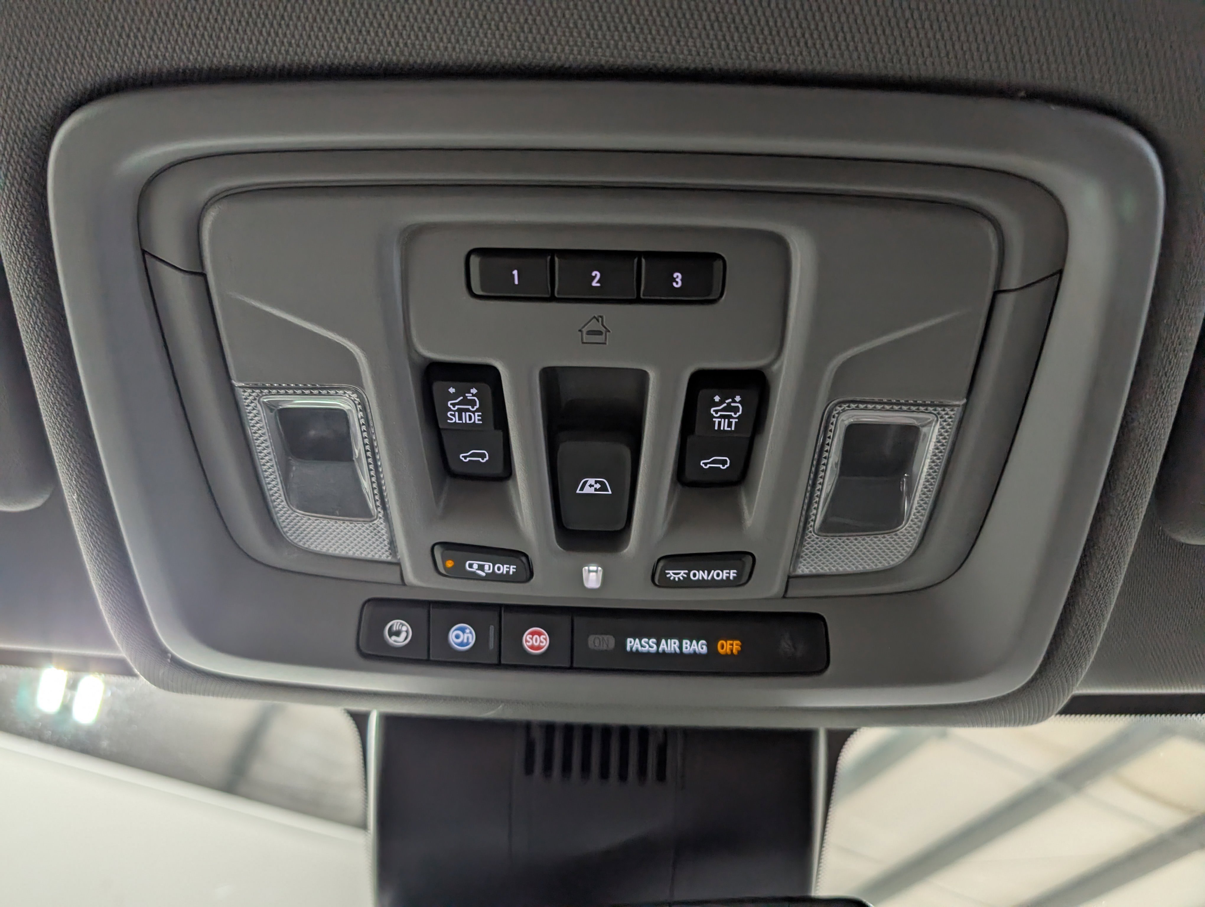 Used 2024 GMC Sierra 1500 SLT w/ SLT Premium Plus Package image 26