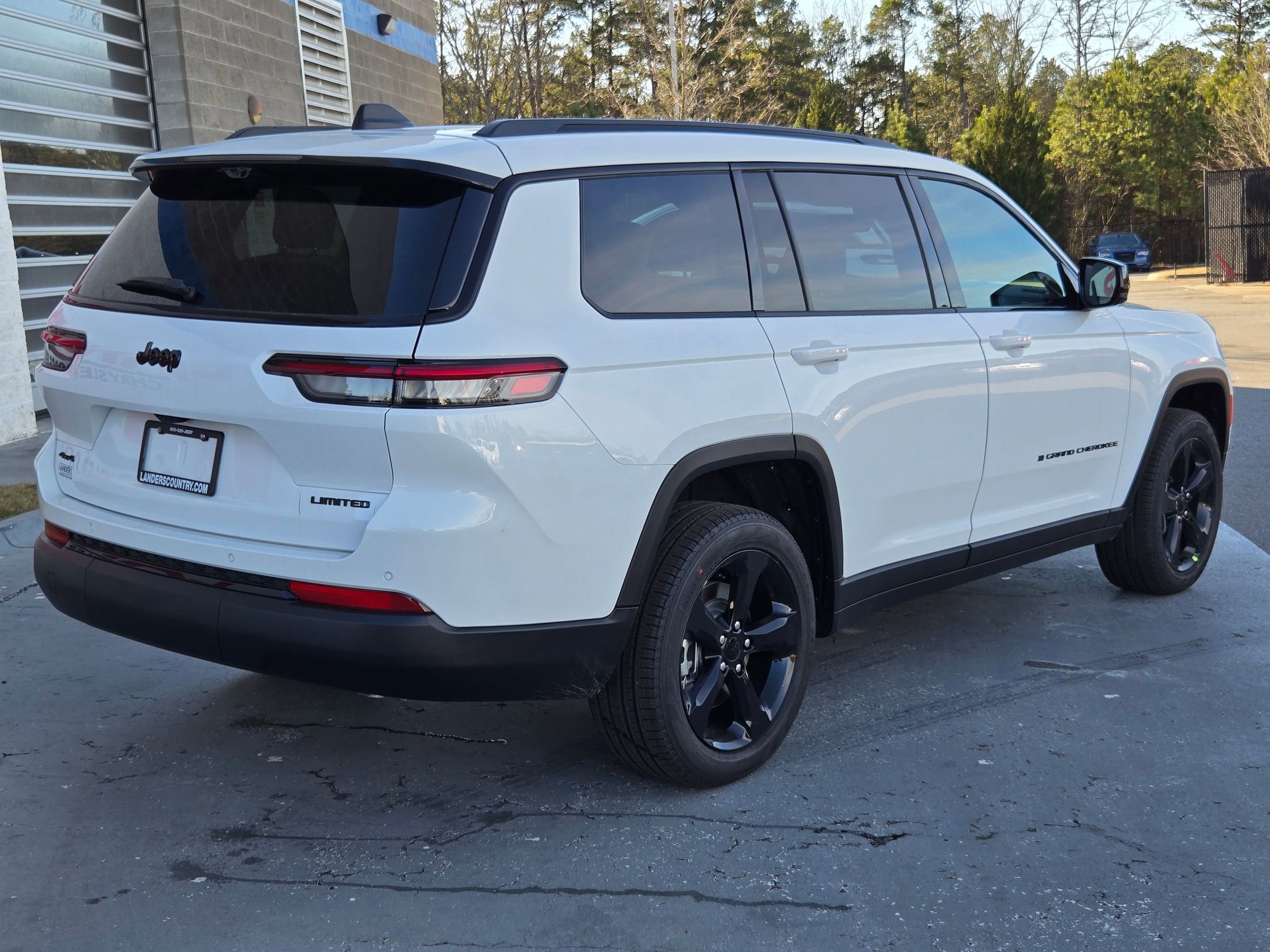 New 2025 Jeep Grand Cherokee L Limited w/ Luxury Tech Group II image 7