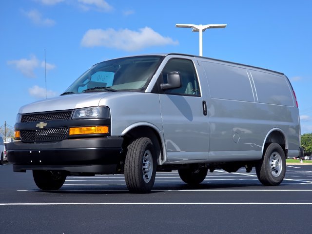 New 2026 Chevrolet Express 2500 w/ Driver Convenience Package RWD image 7