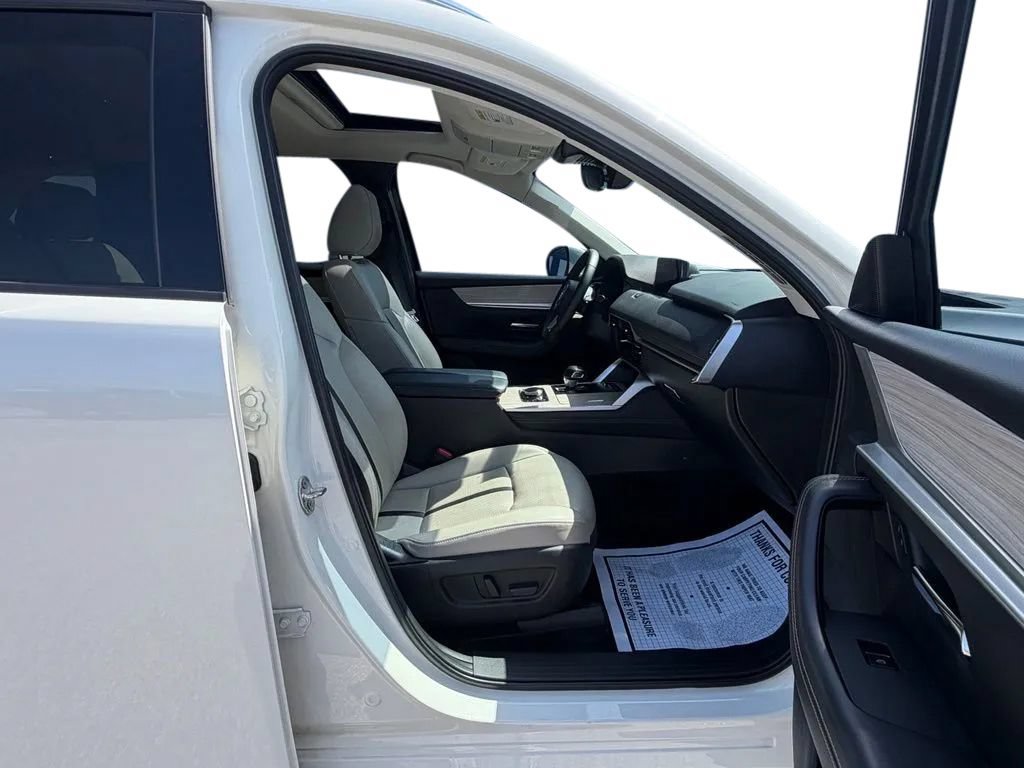 Used 2024 MAZDA CX-90 Plug-In Hybrid w/ Preferred AWD/4WD image 25