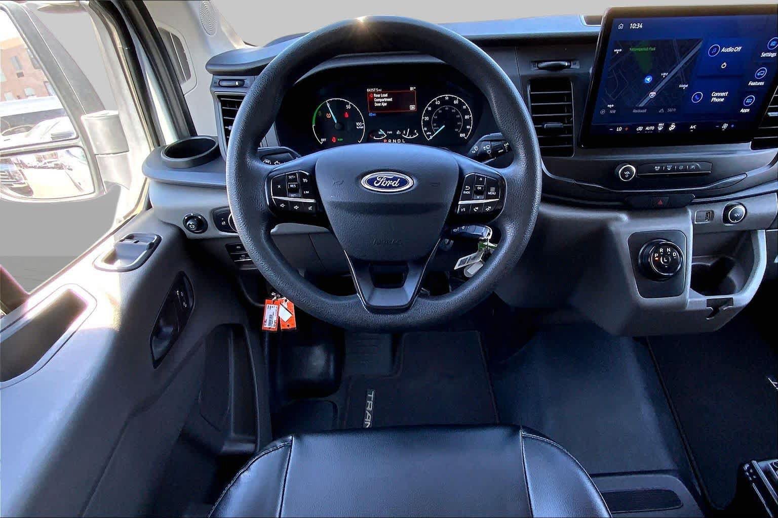 Used 2023 Ford E-Transit Low Roof RWD image 5