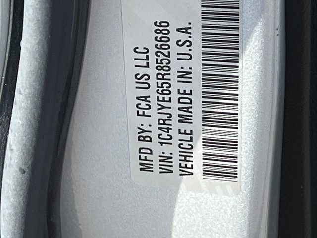 Used 2024 Jeep Grand Cherokee Summit AWD/4WD image 37