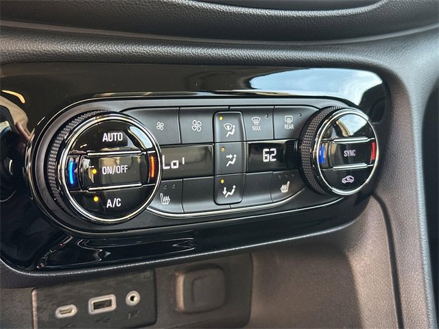 Used 2023 Buick Encore GX Select image 38