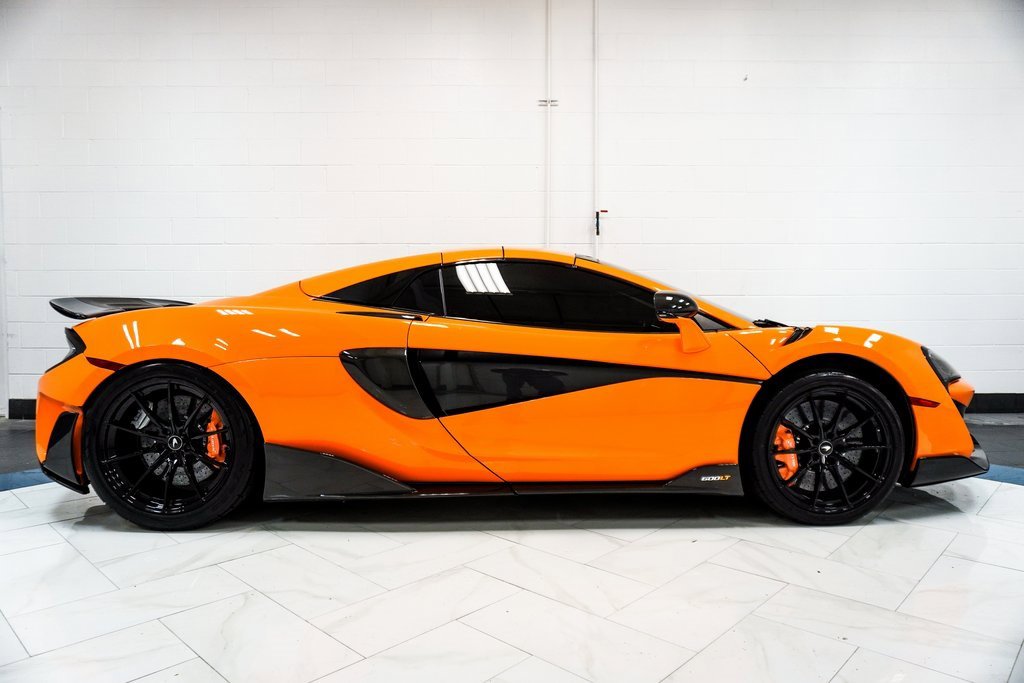 Used 2020 McLaren 600LT Spider image 11