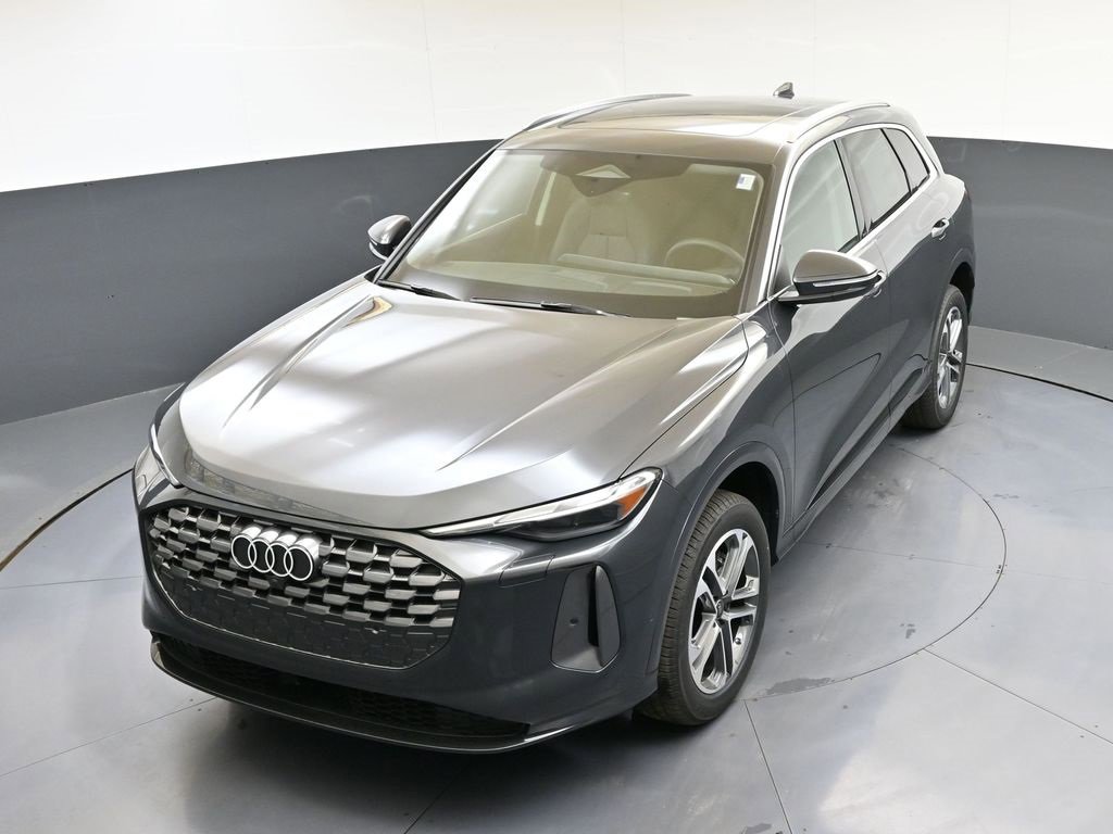 Used 2025 Audi Q5 2.0T Premium w/ Convenience Package image 41