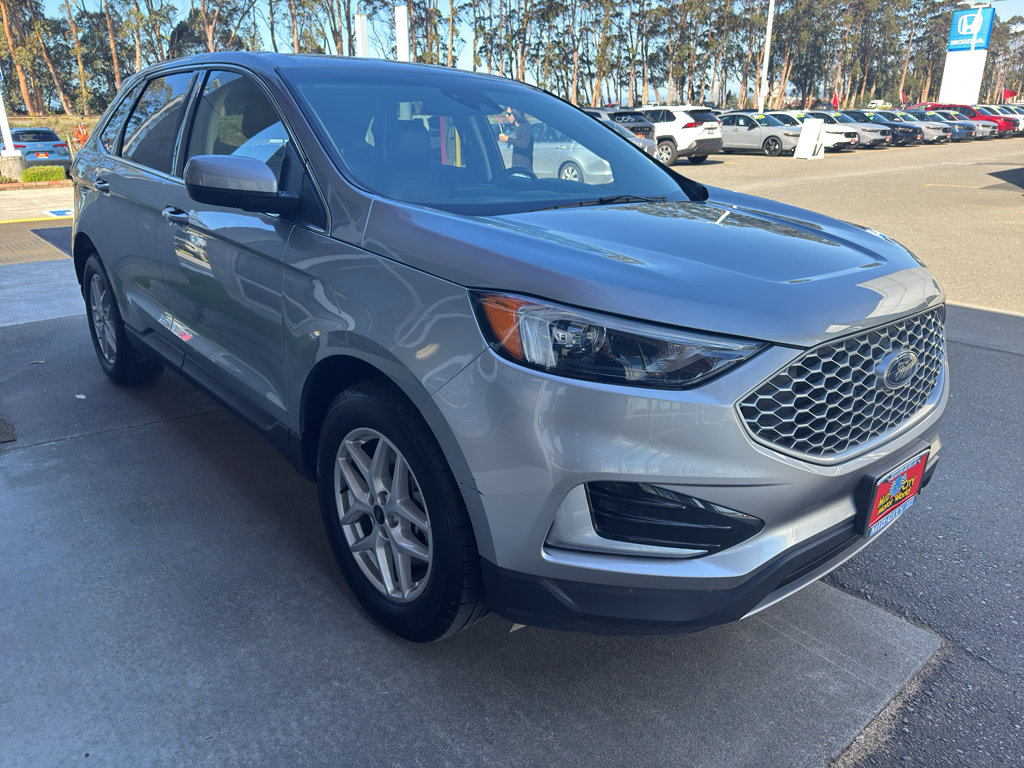Used 2024 Ford Edge SEL image 19