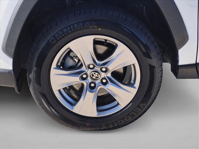 Certified 2023 Toyota RAV4 XLE w/ Convenience Package FWD image 23
