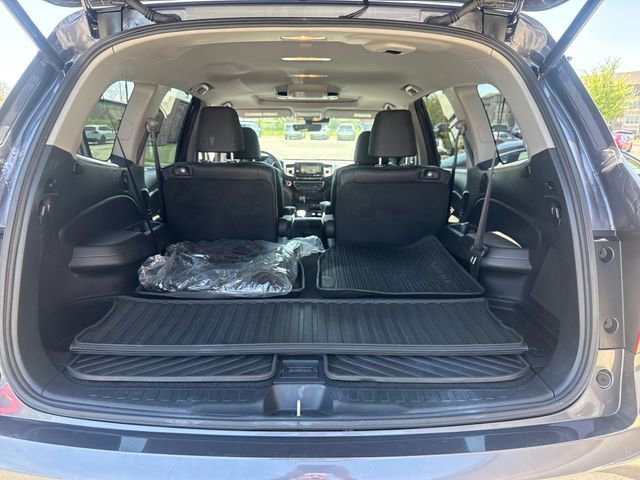 Certified 2022 Honda Pilot Touring image 18