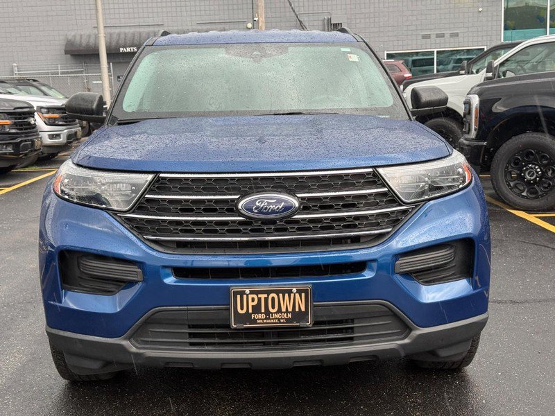 Certified 2023 Ford Explorer XLT w/ Class IV Trailer Tow Package AWD/4WD image 12