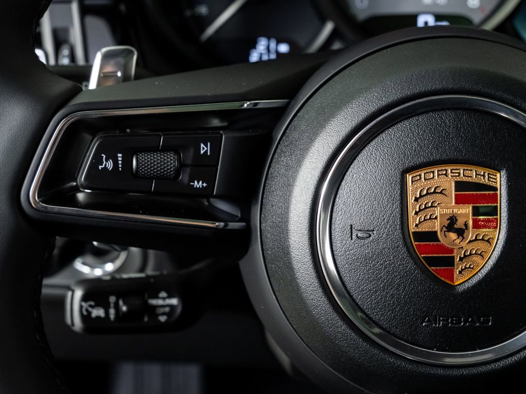 New 2026 Porsche Macan S image 10