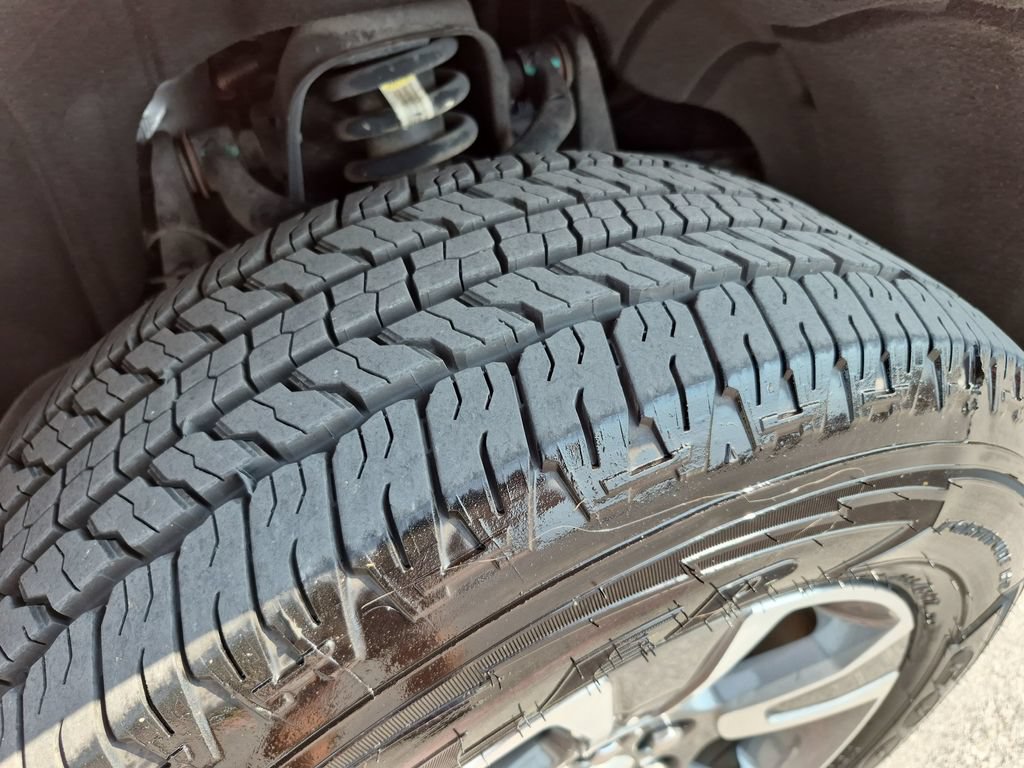 Used 2019 Chevrolet Colorado Z71 RWD image 16