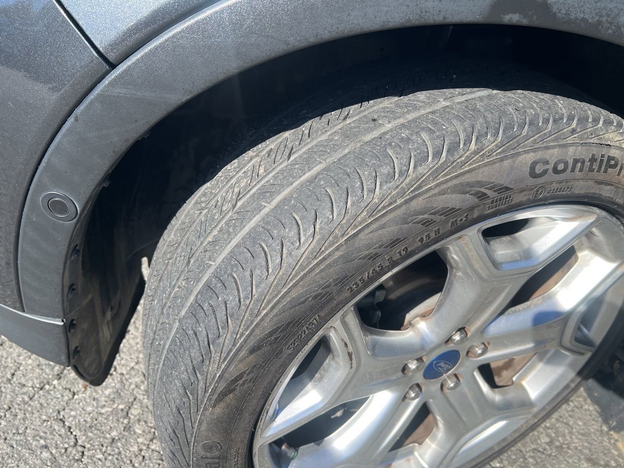 Used 2019 Ford Escape Titanium image 12