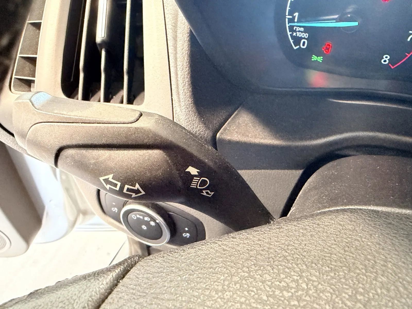 Used 2021 Ford Transit Connect XL FWD image 35