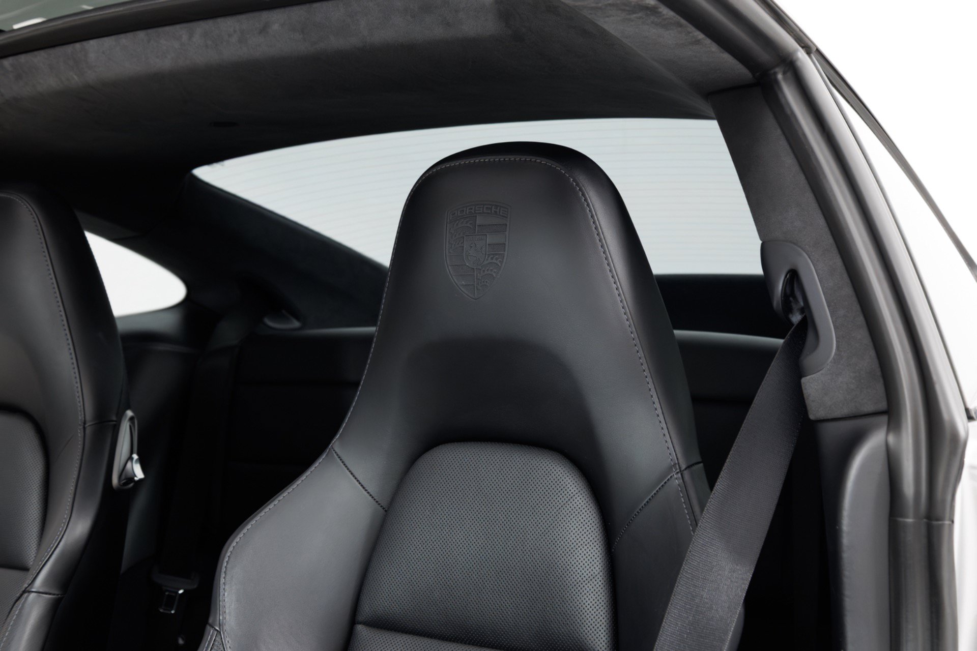 Used 2017 Porsche 911 Turbo S AWD/4WD image 17