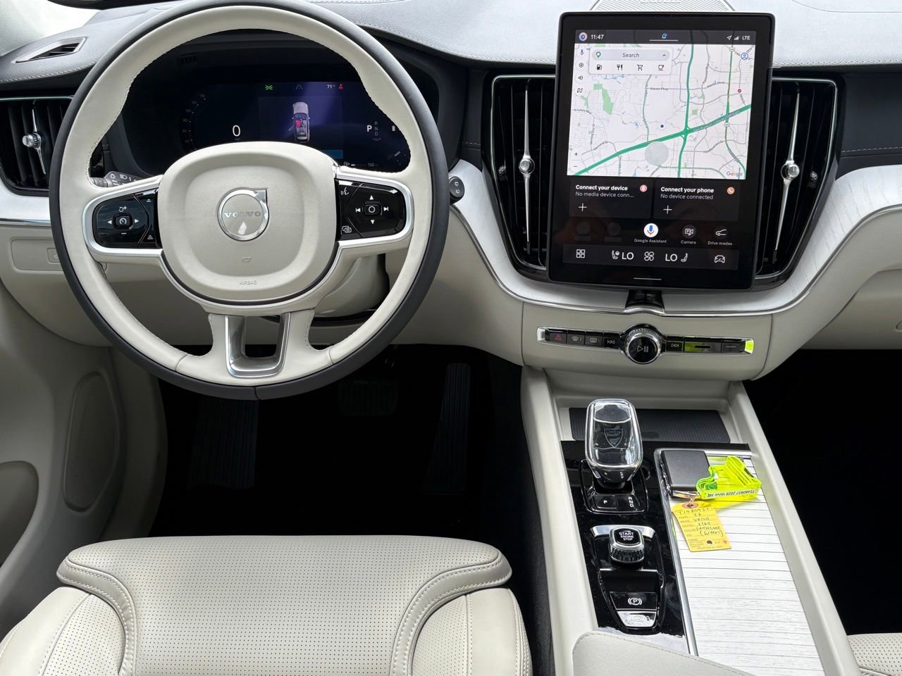 New 2026 Volvo XC60 B5 Ultra AWD/4WD image 11