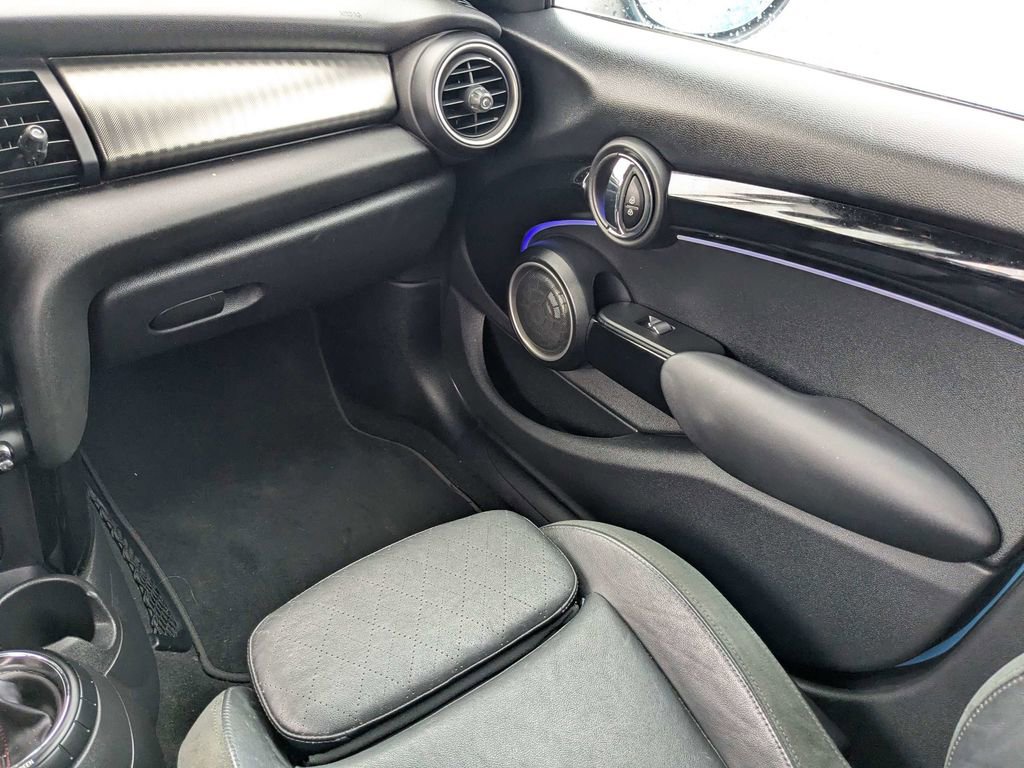 Used 2015 MINI Cooper S FWD image 17