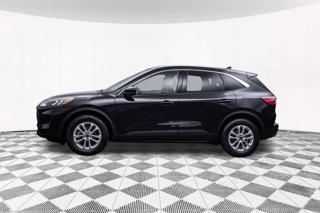 Used 2020 Ford Escape SE image 7