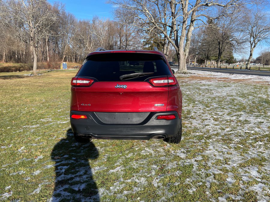 Used 2016 Jeep Cherokee Latitude image 12