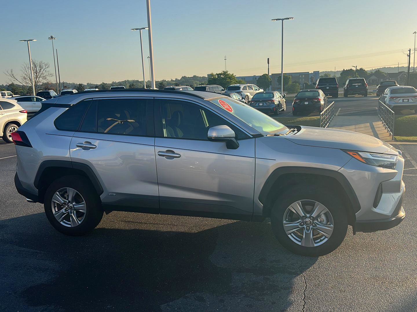 Certified 2022 Toyota RAV4 XLE image 6