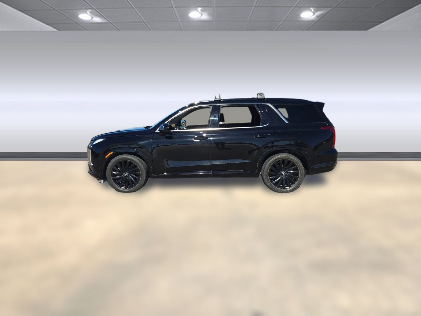 Used 2024 Hyundai Palisade Calligraphy image 2