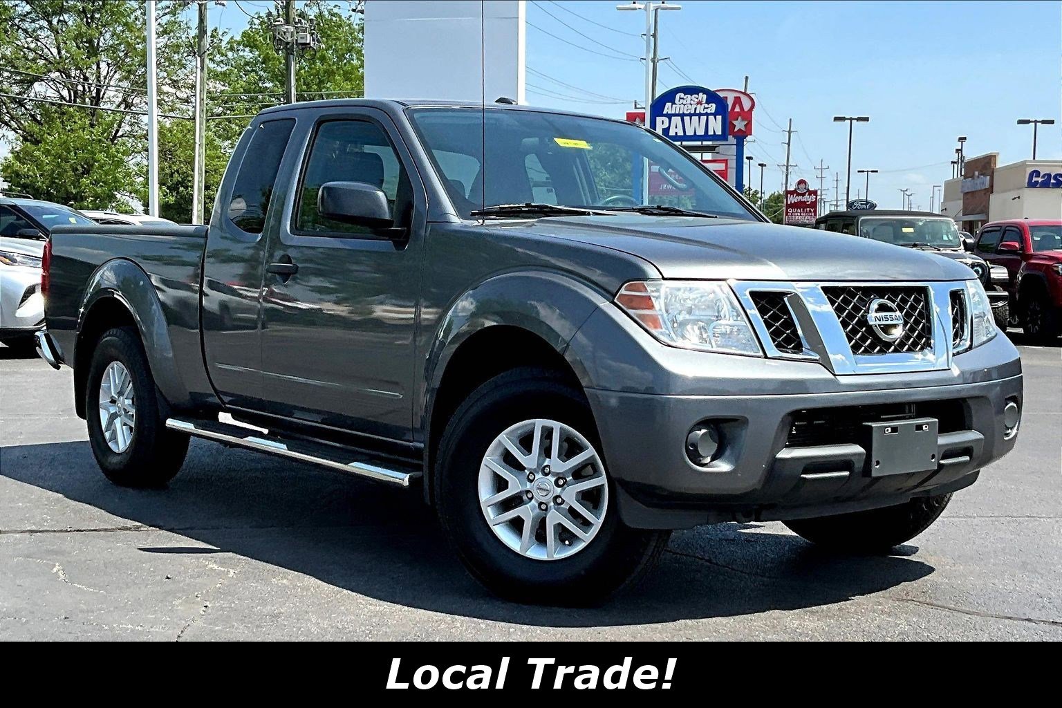 Used 2017 Nissan Frontier SV AWD/4WD image 2