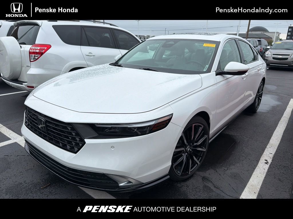Used 2023 Honda Accord Touring video 1