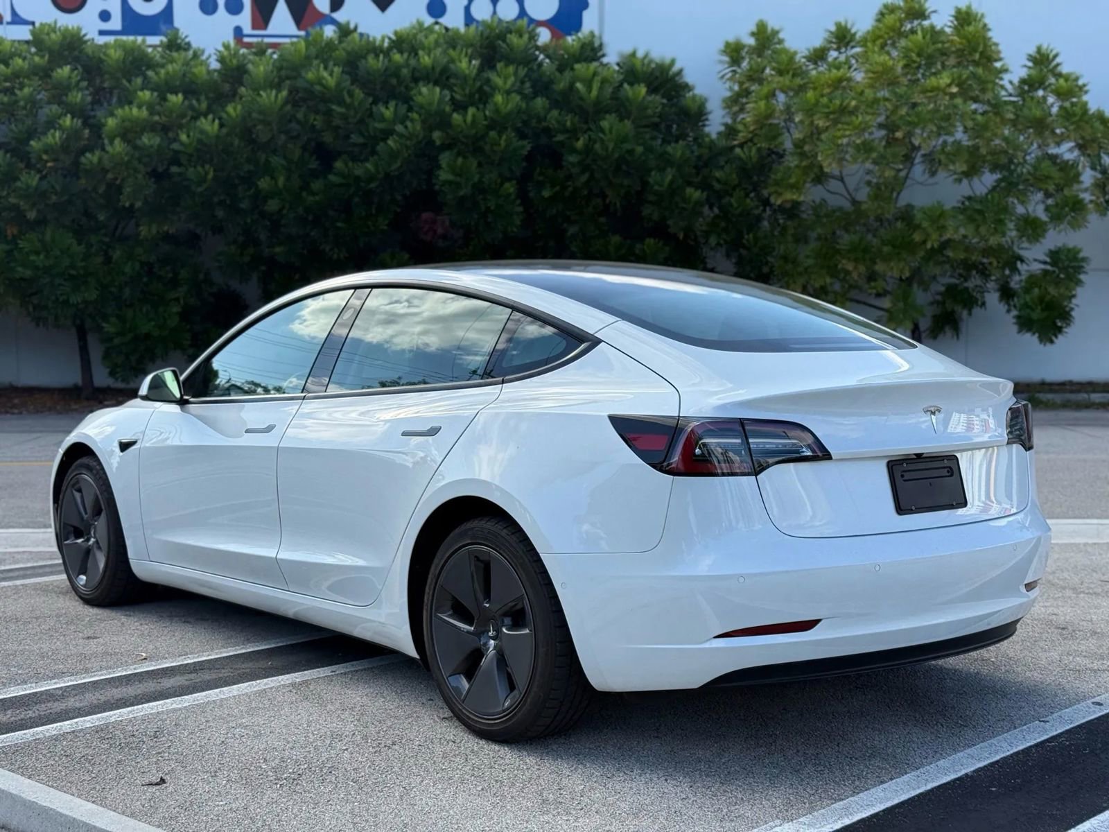 Used 2022 Tesla Model 3 image 16