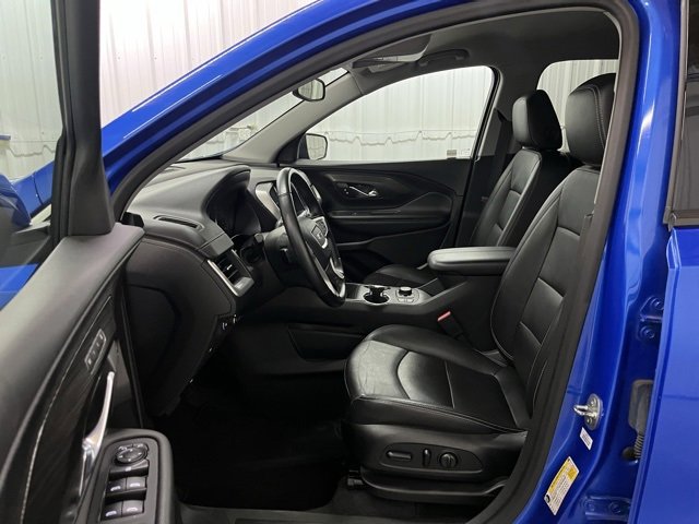 Used 2024 GMC Terrain SLT image 28