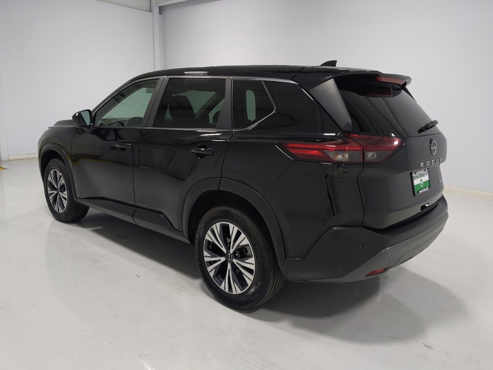 Used 2023 Nissan Rogue SV image 5