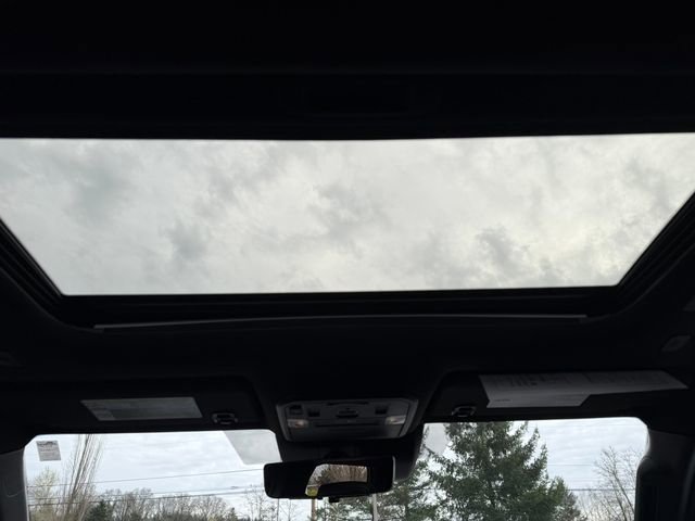 Used 2024 Toyota Tacoma TRD Off-Road w/ TRD Off Road Premium Package image 29