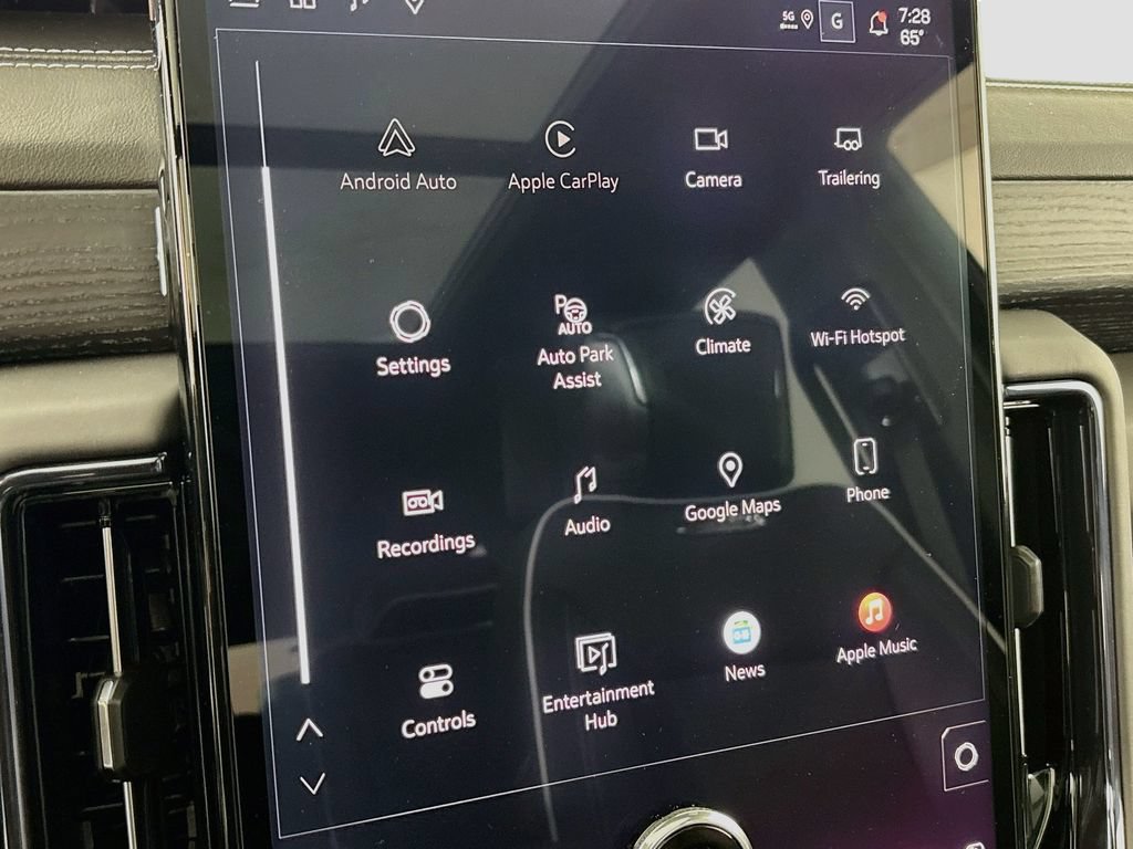 New 2026 GMC Yukon AT4 Ultimate AWD/4WD image 15