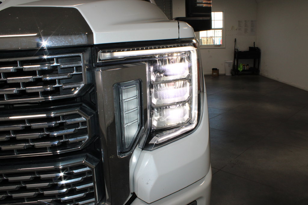 Used 2022 GMC Sierra 2500 Denali w/ Denali Ultimate Package AWD/4WD image 17