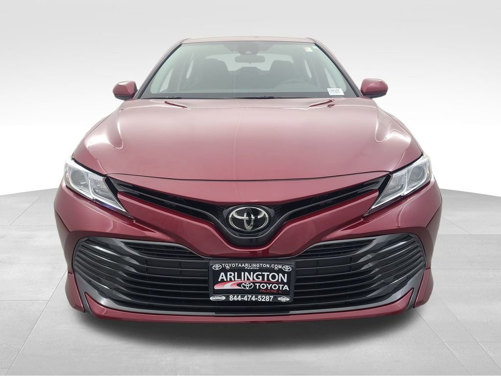 Used 2020 Toyota Camry LE image 10