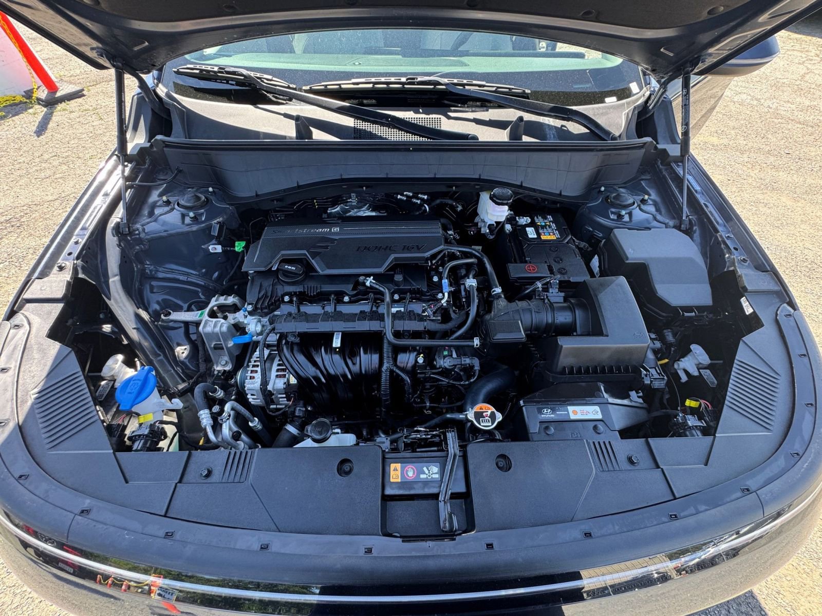 Used 2025 Hyundai Kona SEL image 33