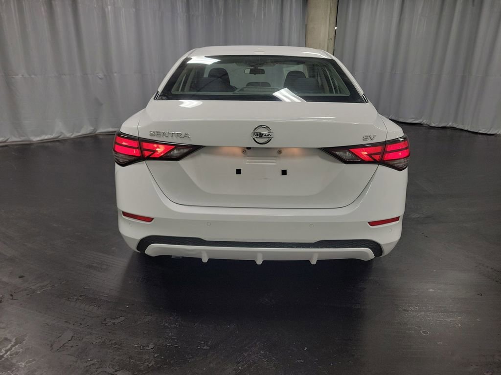 Used 2023 Nissan Sentra SV image 7