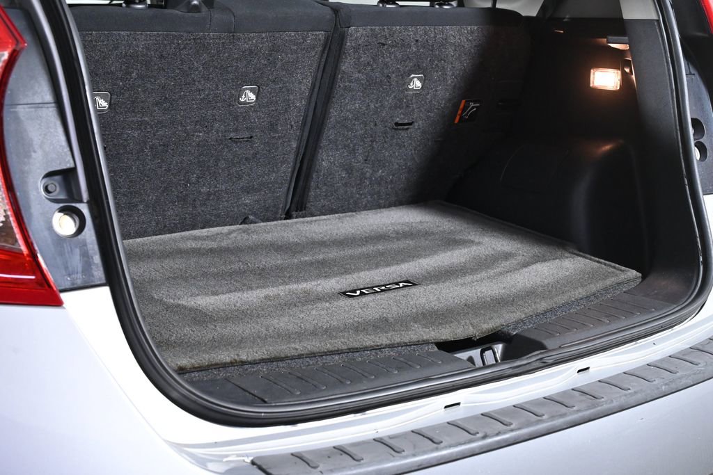 Used 2015 Nissan Versa Note SV image 28