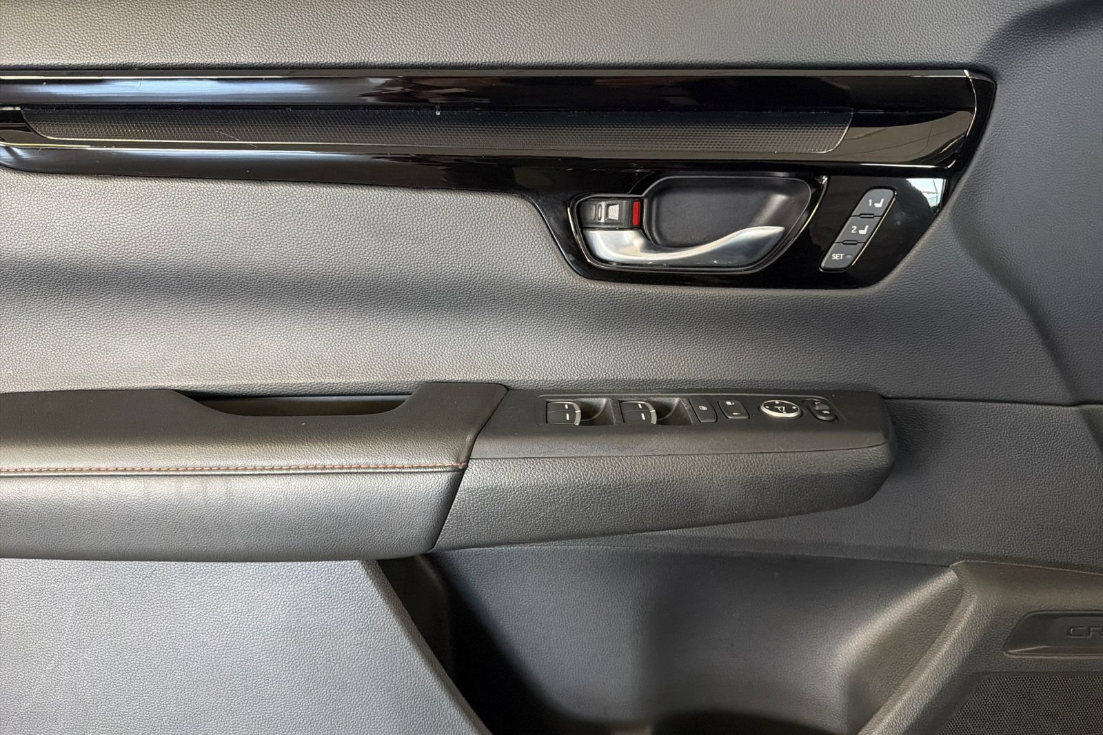 Used 2023 Honda CR-V Sport Touring image 15