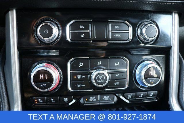 Used 2024 GMC Yukon XL Denali image 30