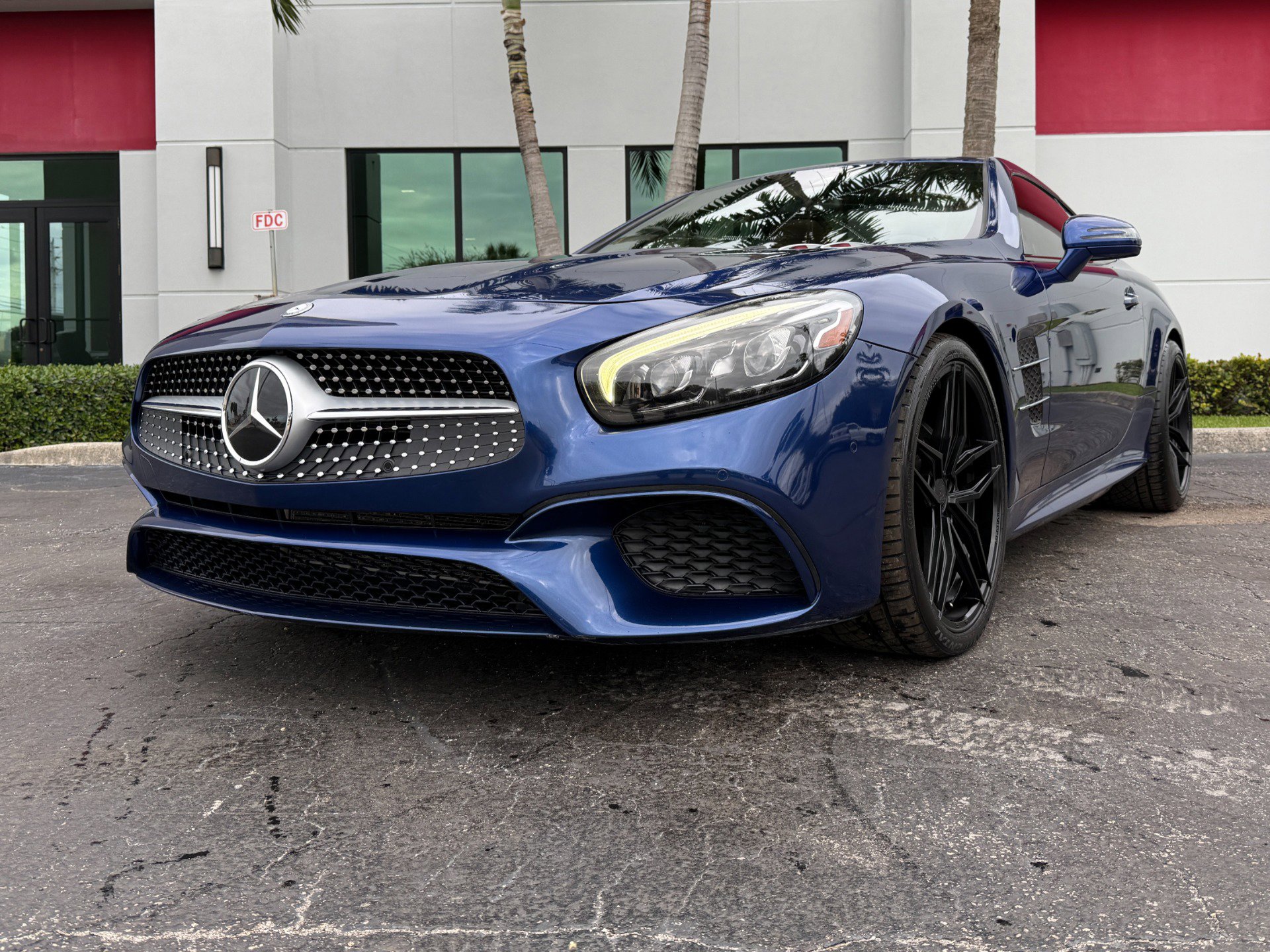 Used 2017 Mercedes-Benz SL 550 image 20