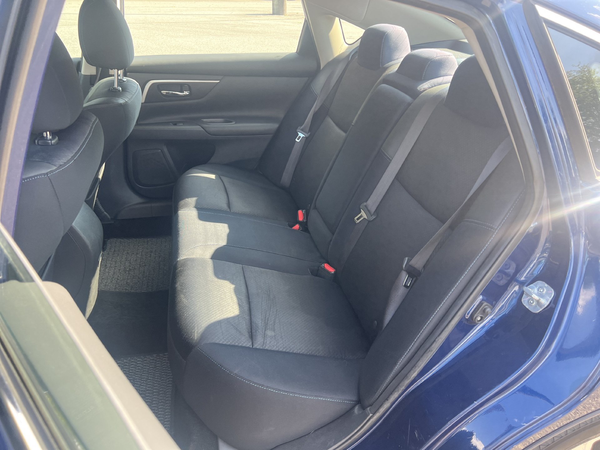 Used 2017 Nissan Altima 2.5 SR FWD image 17