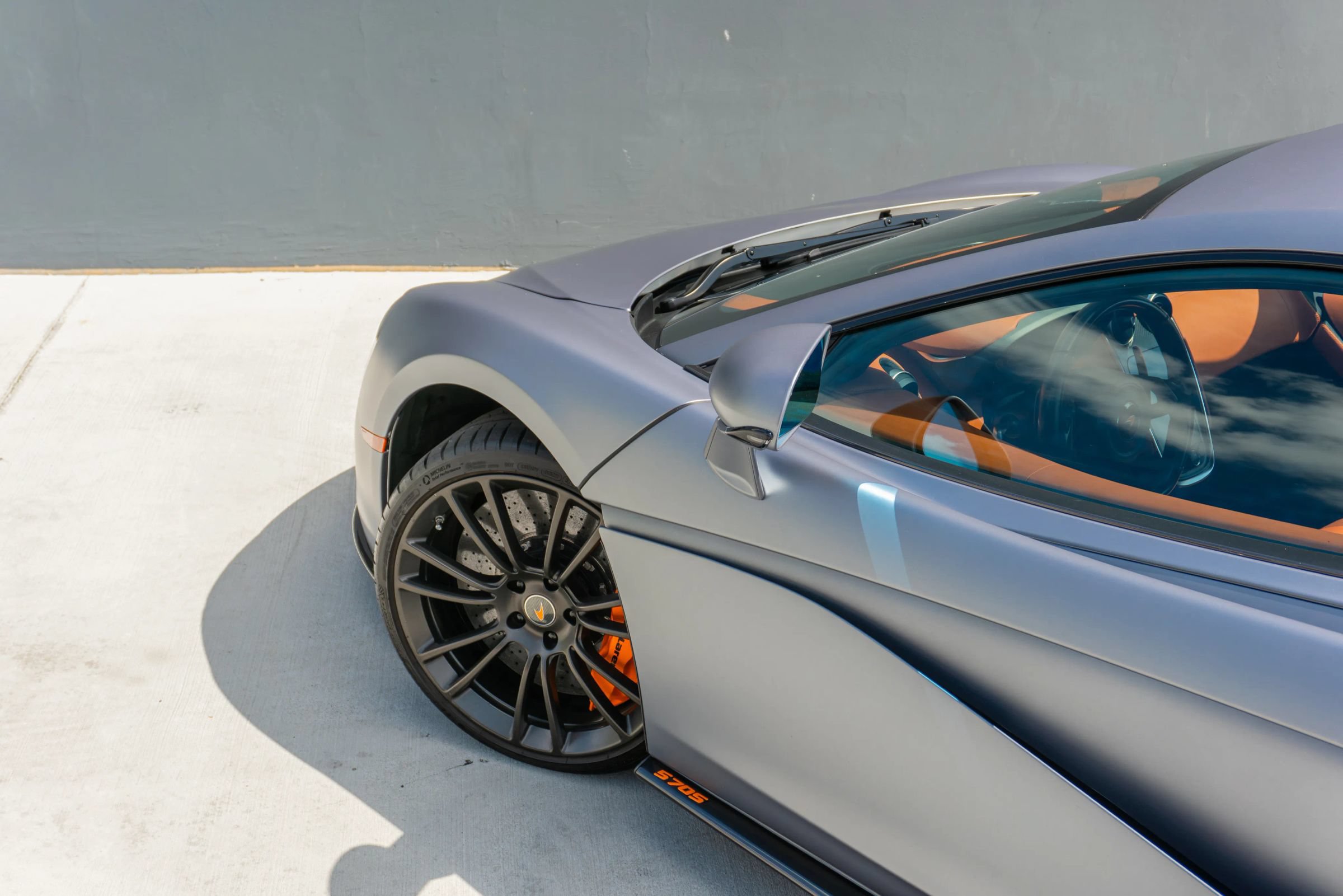 Used 2017 McLaren 570S Coupe RWD image 48