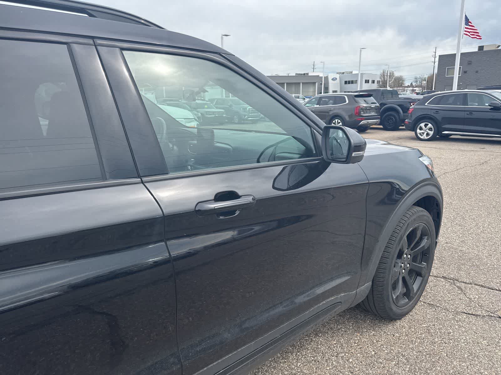 Used 2020 Ford Explorer ST w/ ST Street Pack image 19