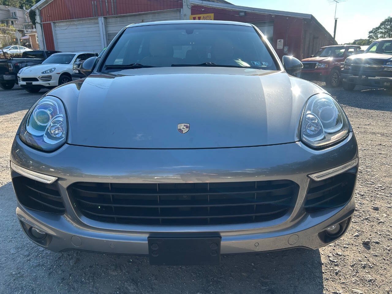 Used 2016 Porsche Cayenne AWD/4WD image 8