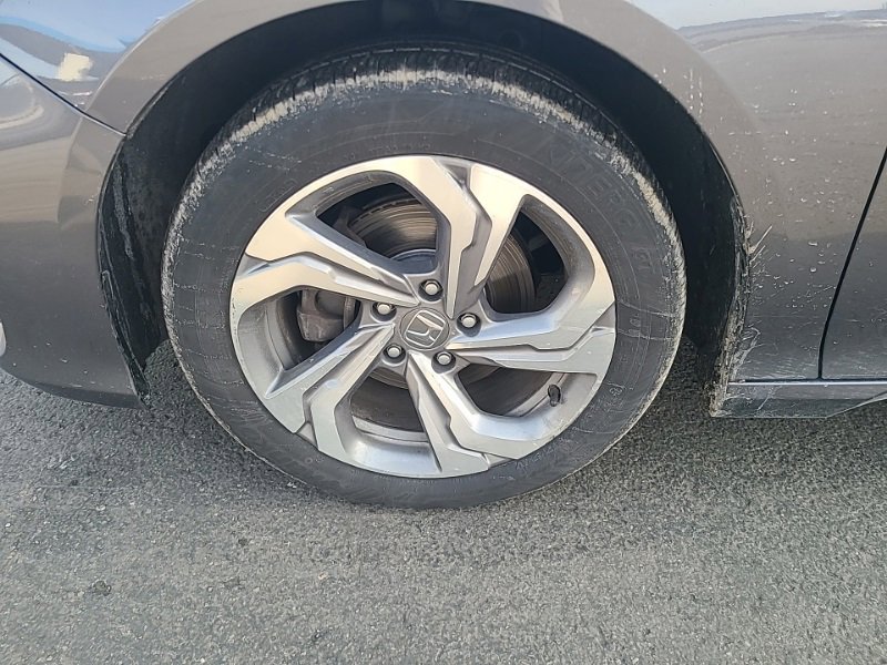 Used 2018 Honda Accord EX-L image 10