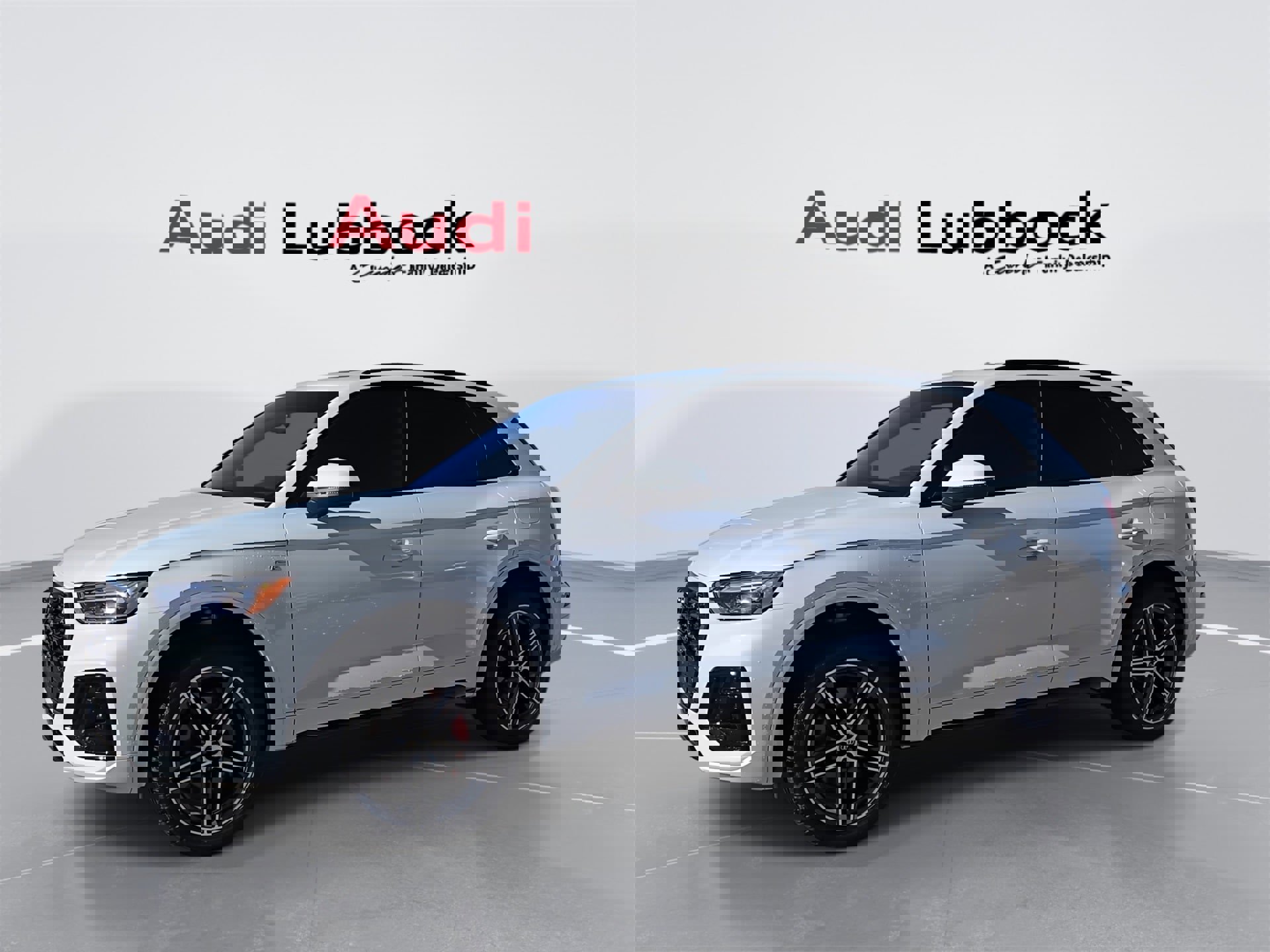 Used 2025 Audi Q5 e Premium Plus w/ Premium Plus Package image 5