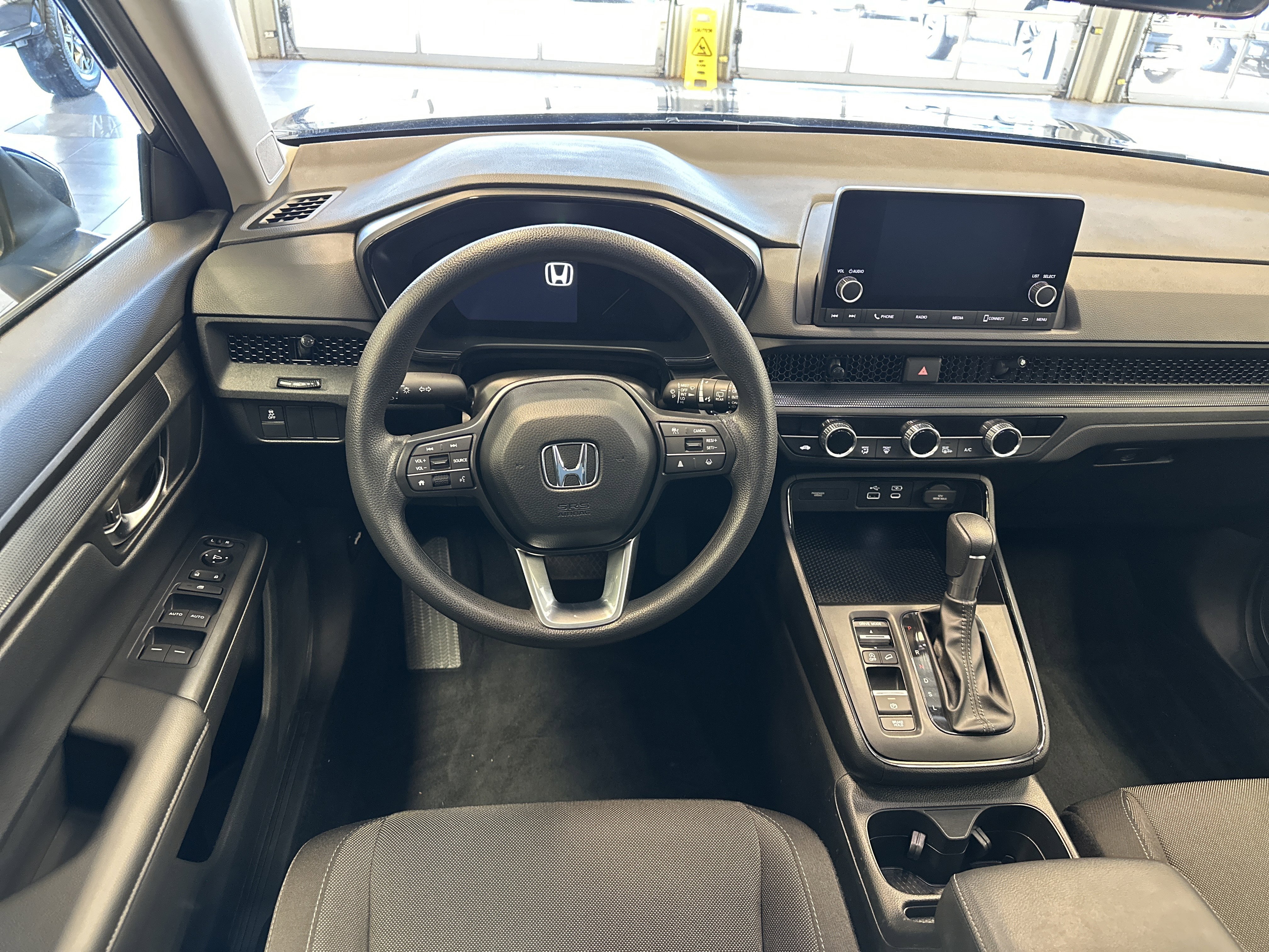 Used 2024 Honda CR-V EX image 2