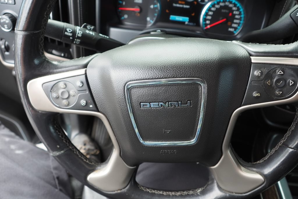 Used 2017 GMC Sierra 2500 Denali w/ Duramax Plus Package AWD/4WD image 29