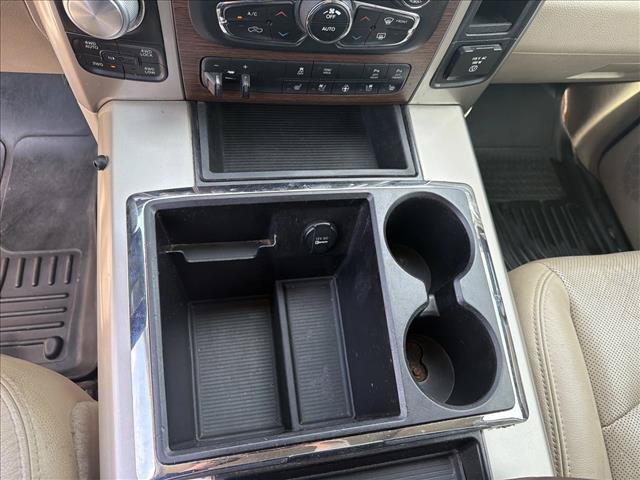 Used 2015 RAM 1500 Laramie w/ Convenience Group AWD/4WD image 17